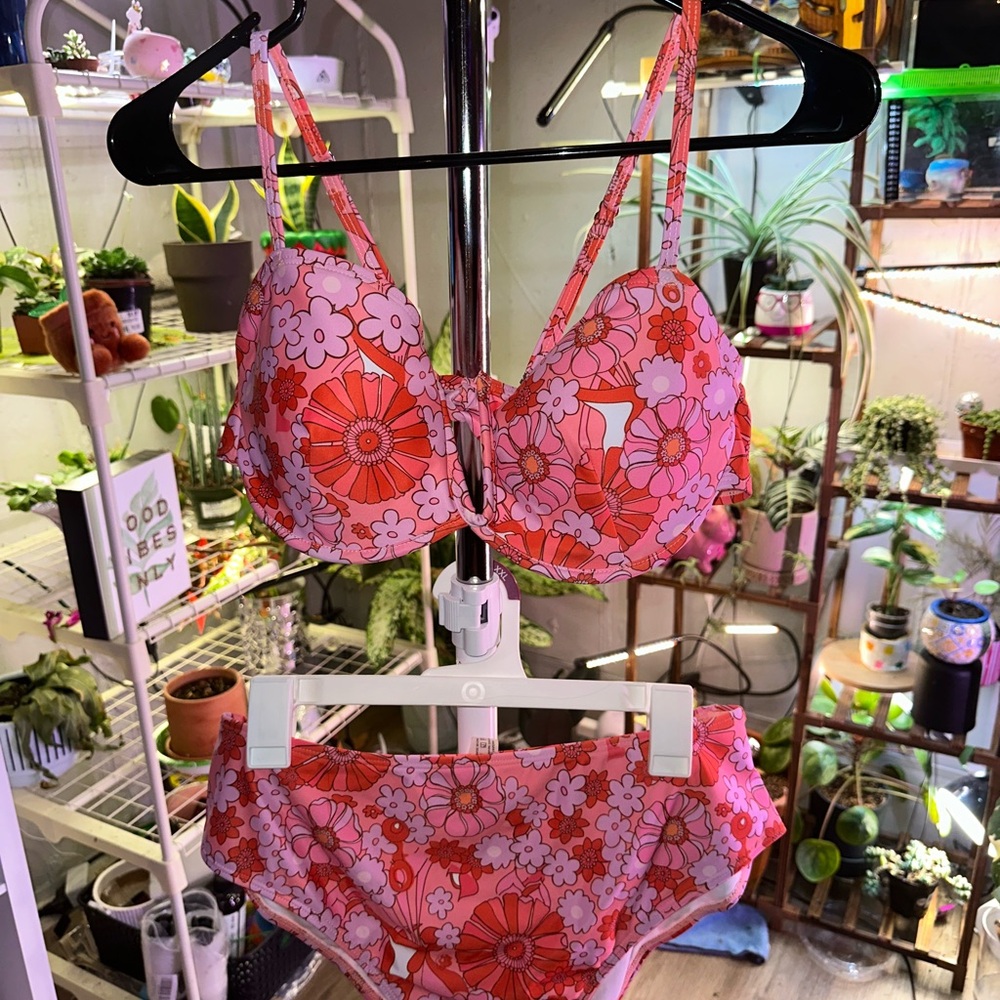 Floral Pink Women's Swim Set